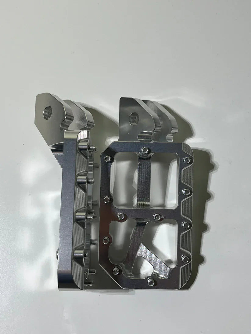 EMoto Silver foot pegs